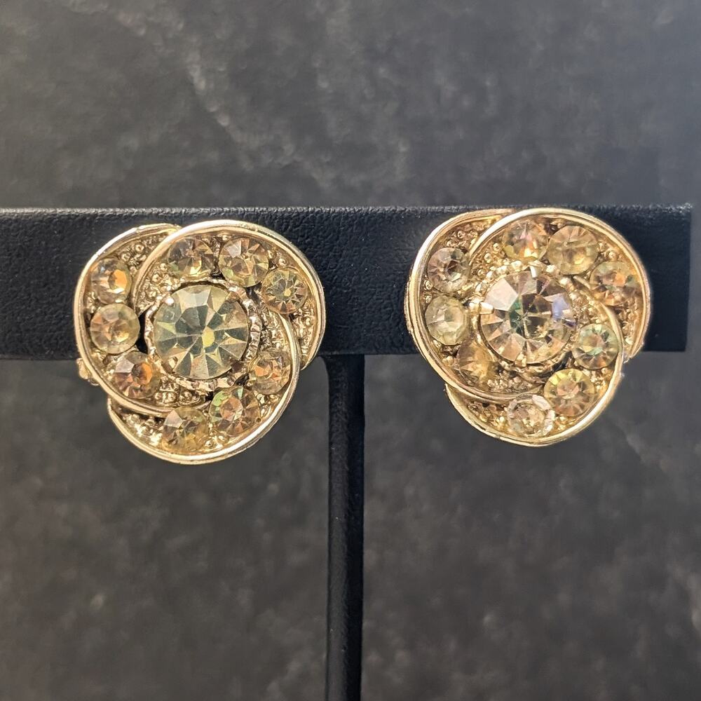 Vintage Clip On Earrings 7/8" Yellowish Iridescent - Missing Gem